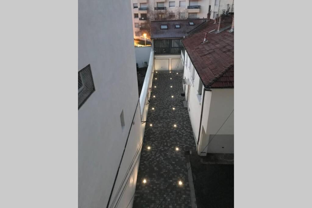 Rare Petit Cocon F1 Calme Possibilite Jacuzzi Hammam En Sus Appartement Chamalières Buitenkant foto