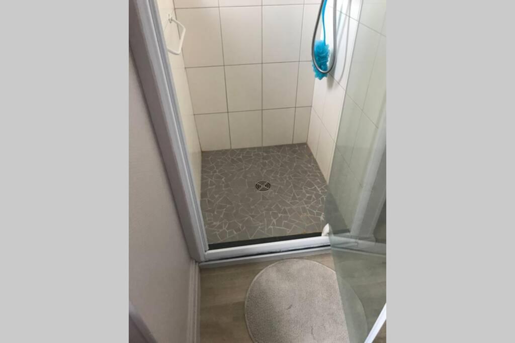 Rare Petit Cocon F1 Calme Possibilite Jacuzzi Hammam En Sus Appartement Chamalières Buitenkant foto
